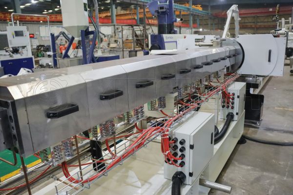 3. Parallel Twin Screw extruder
